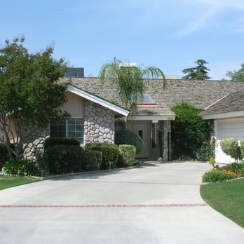 Calloway Gardens - Our Facility - Retirement Homes Near Me - Bakersfield, California