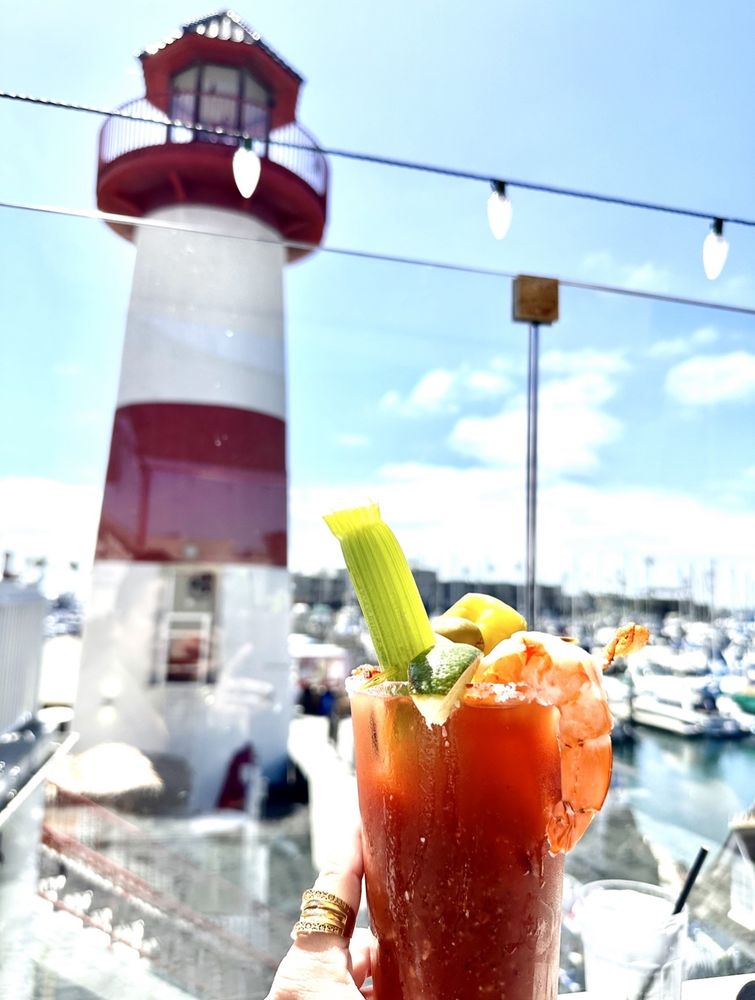 Lighthouse Oyster Bar & Grill