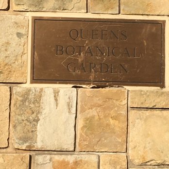 Queens Botanical Garden - Entrance to garden. - Botanical Gardens Near Me - Flushing, New York