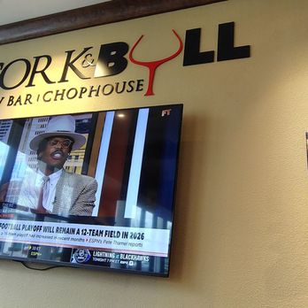 Cork & Bull Chophouse - Steakhouses Near Me - Chesapeake, Virginia