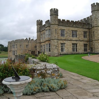 Leeds Castle - Landmarks & Historical Buildings Near Me