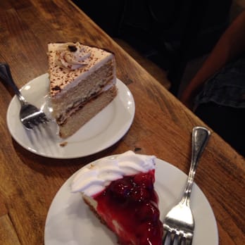 Timeless Coffee - Cheescake and tiramisu - Bakeries Near Me - Oakland, California