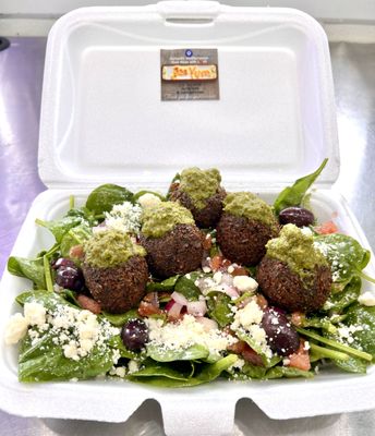 Zeeyum Kitchen by null