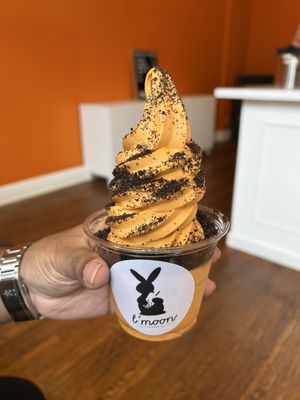 L'moon Creamery - Pasadena by null