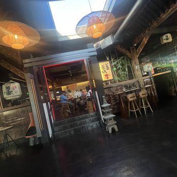 Leezakaya - Entrance - Izakaya Near Me - Aurora, Colorado