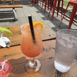 Old Settler Pub - Tequila sunrise