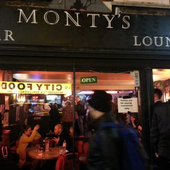 Monty's Bar and Lounge - Lounges Near Me - London, XGL