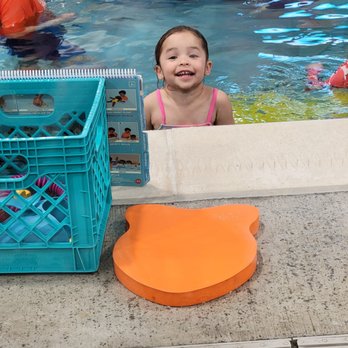 Goldfish Swim School - Swimming Lessons/Schools Near Me - Milford, Massachusetts