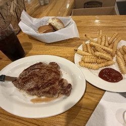 Lizard's Thicket - Steak and Fries