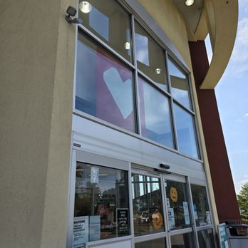 CVS Pharmacy - entry outside - Drugstores Near Me - Livingston, New Jersey