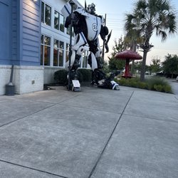 Mellow Mushroom Murrells Inlet - Outside