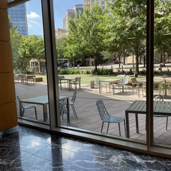 Leela's Wine Bar - Uptown - Pizza Near Me - Dallas, Texas Leela's Wine Bar - Uptown - Pizza Near Me - Dallas, Texas