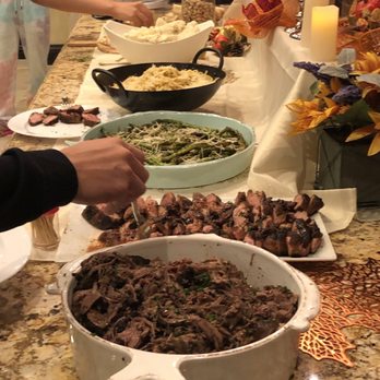 The Notorious Chef - Truffle-infused pasta and mashed potatoes in the back - Personal Chefs Near Me The Notorious Chef - Truffle-infused pasta and mashed potatoes in the back - Personal Chefs Near Me