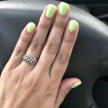 Herbal Nails & Spa - Nail Salons Near Me - Gilbert, Arizona