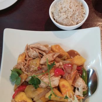 Square Lotus - Mango chicken with brown rice - $9.95 - Vietnamese Near Me - Bellevue, Washington