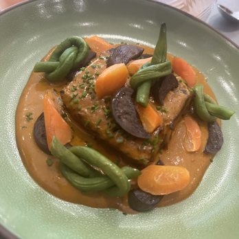 Kaya - Oxtail stew which was just so delicious. The peanut flavor was incredible and the oxtail was perfectly done. - Filipino Near Me - Orlando, Florida
