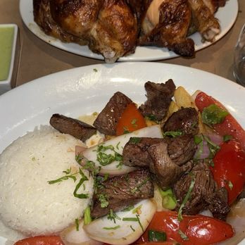 Pio Pio 8 - Lomo Saltado - Latin American Near Me - New York, New York