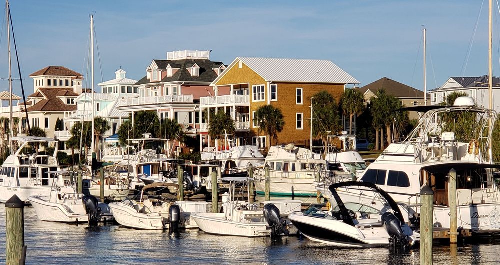 Freedom Boat Club Logo