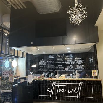 Washington Hall - Food Court Near Me - Chicago, Illinois