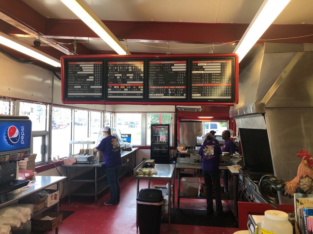 CARTER’S FRIED CHICKEN 1124 E Shotwell St, Bainbridge,