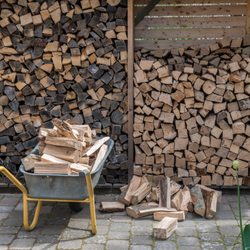 Tpost Firewood Supply - We have beautiful split wood and we neatly stack.