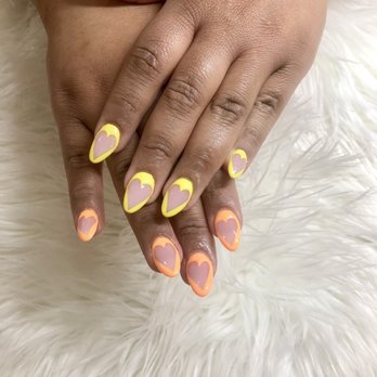 Divas Nails - Nail Salons Near Me - Northridge, California