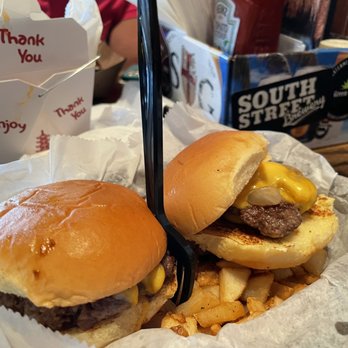 Billy Jack's Wing & Draft Shack - Sliders!! - Bars Near Me - Harrisonburg, Virginia Billy Jack's Wing & Draft Shack - Sliders!! - Bars Near Me - Harrisonburg, Virginia