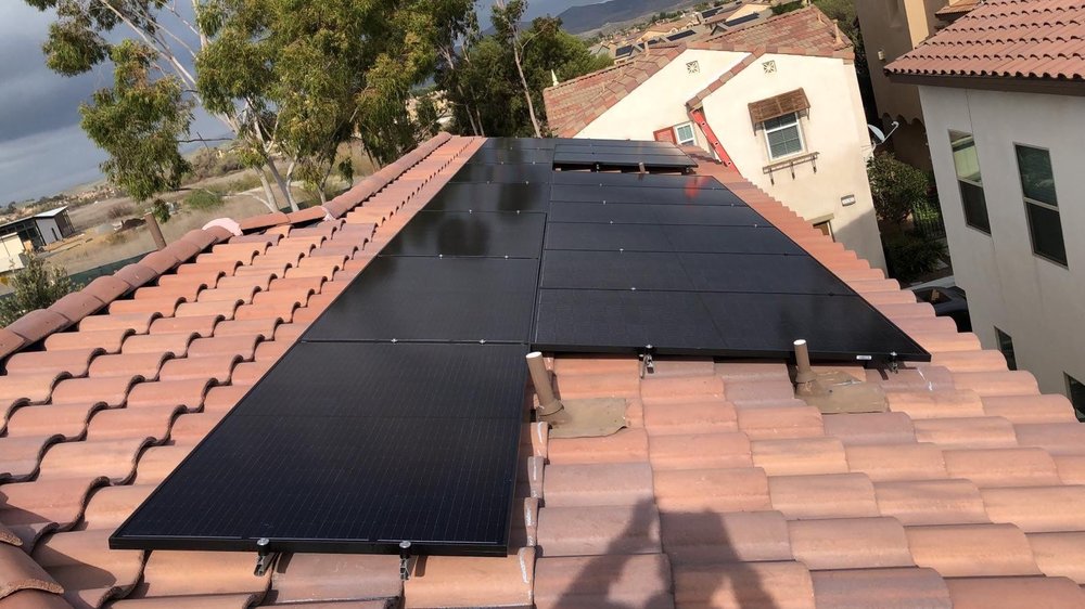 Slide of Elbac Solar