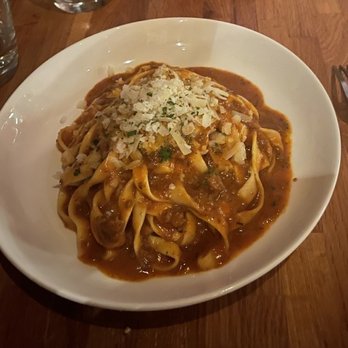 Canto - Tagliatelle Bolognese - Italian Near Me - New York, New York Canto - Tagliatelle Bolognese - Italian Near Me - New York, New York