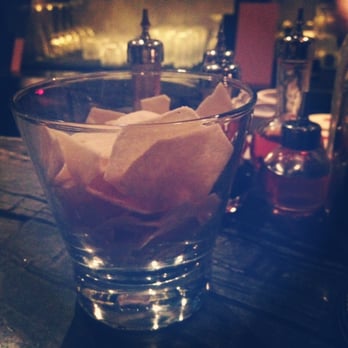 Quinary - Cocktail Bars Near Me - Hong Kong, HK