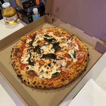 Pizza Parlor - Margherita - Pizza Near Me - Long Beach, California