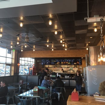 BurgerFi - Interior - Burgers Near Me - Cuyahoga Falls, Ohio
