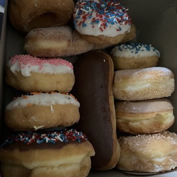 Gavin's Donuts - Donuts Near Me - Huntington Beach, California Gavin's Donuts - Donuts Near Me - Huntington Beach, California