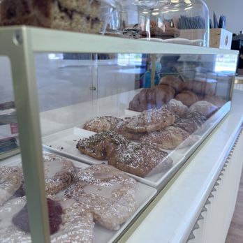 Atrevete Cafe 1888 - Coffee & Tea Near Me - Aurora, Illinois