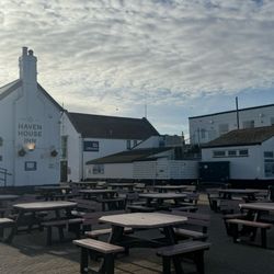 Haven House Inn - Outdoor seating