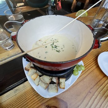 Rontoms - Fondue - Lounges Near Me - Portland, Oregon Rontoms - Fondue - Lounges Near Me - Portland, Oregon