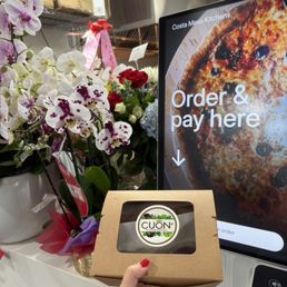 To-go box packaging