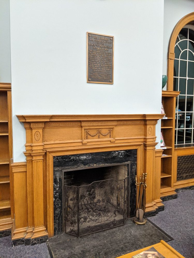 PLAINVILLE PUBLIC LIBRARY 23 Photos 56 E Main St, Plainville