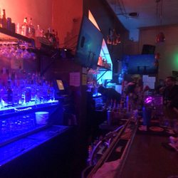 8 1/2 - Bar