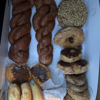Donut World Co - Regular and large size donuts - Bakeries Near Me - Lancaster, Ohio