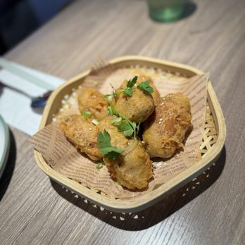Mom Kitchen - Salt & Pepper Wings - Chinese Near Me - San Diego, California