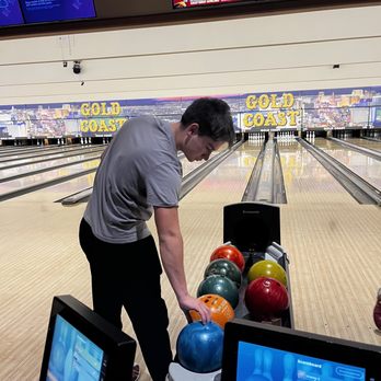 Gold Coast Bowling Center - Bowling Near Me - Las Vegas, Nevada