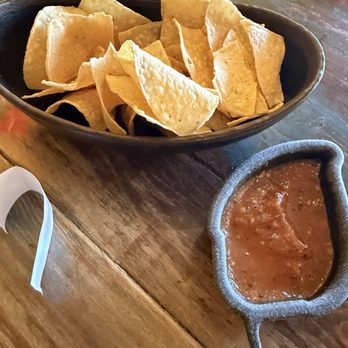 Mi Mexico Restaurant - Chips and salsa - Mexican Near Me - Bakersfield, California Mi Mexico Restaurant - Chips and salsa - Mexican Near Me - Bakersfield, California