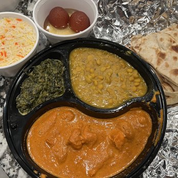 Twisted Pizza & Curries - Indian Dinner Special (Chicken Tikka Masala, medium spice) - Pizza Near Me - Richmond, Texas Twisted Pizza & Curries - Indian Dinner Special (Chicken Tikka Masala, medium spice) - Pizza Near Me - Richmond, Texas