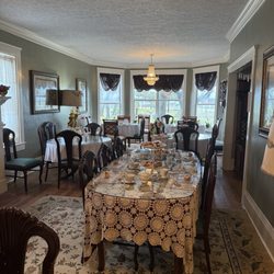 Polly's Tea Room - Gorgeous Tea Room!