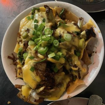 Aroi Mak Mak - The nachos only available after 10! They are sooooo good!!! 10/10 - Cocktail Bars Near Me - Redlands, California