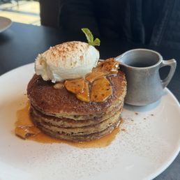 Apple Cinnamon Pancakes