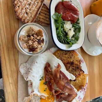 Ojalá - Just 4 U brunch - Lounges Near Me - Madrid, M Ojalá - Just 4 U brunch - Lounges Near Me - Madrid, M