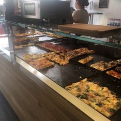 Great pizza place. Loved their crust and the pomodoro sauce on the margherita was amazing