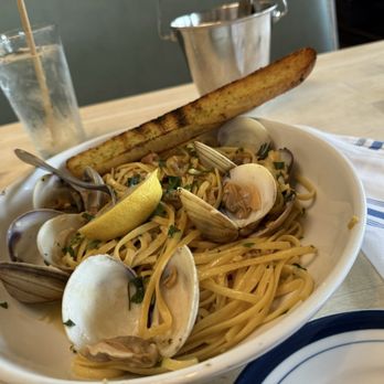 Lure Fish House - Linguine with Clams - Seafood Near Me - Camarillo, California